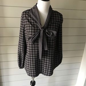Mudpie Black & Grey Houndstooth Shirt